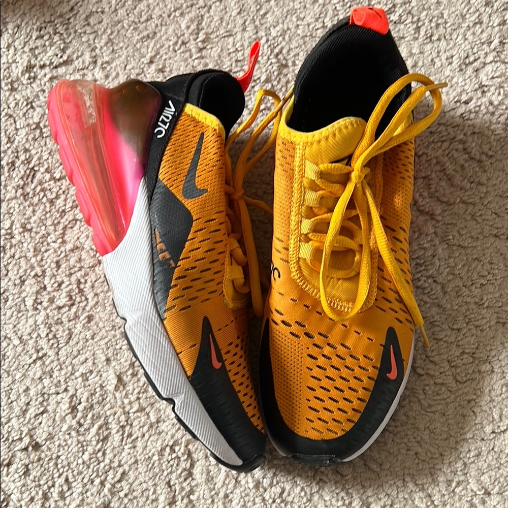Nike Air 270 yellow orange/pink